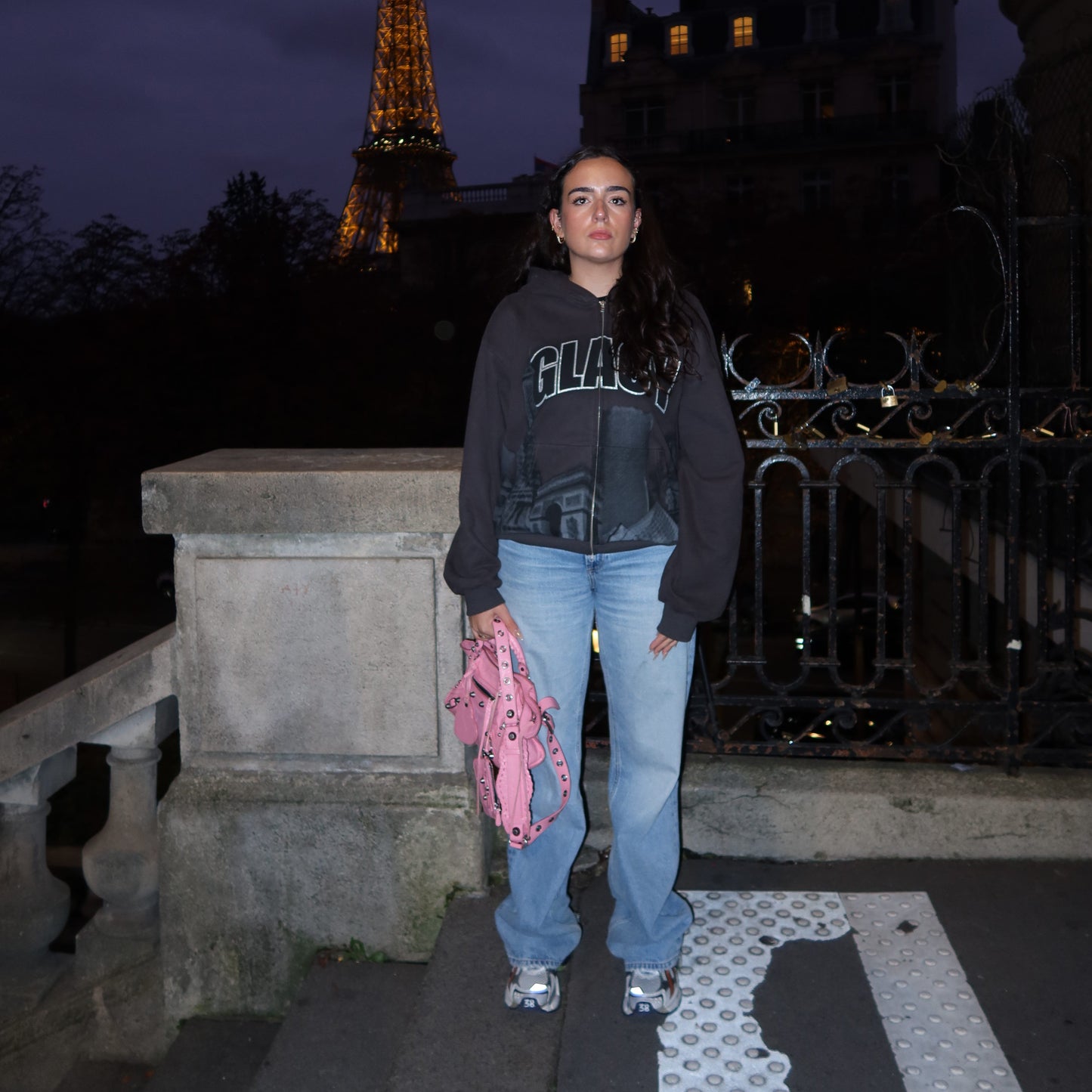 GLACY PARIS ZIP HOODIE